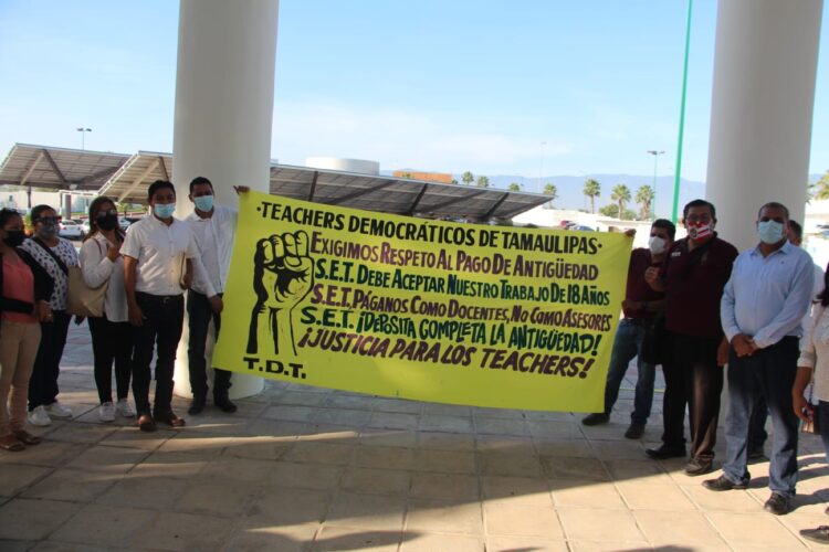 Exigen teachers que la SET respete su antigüedad