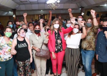 Reciben con alegría a Maki Ortiz en el sur de Tamaulipas