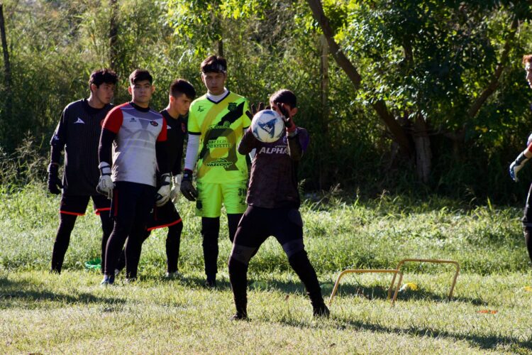 Realizan primer día de visorias de porteros
