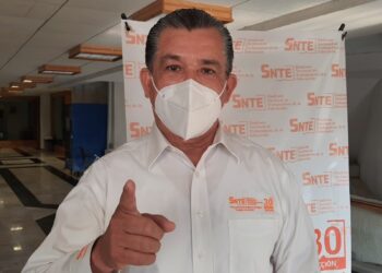 Exige SNTE a brigadas de vacunación una disculpa publica por exhibir docentes