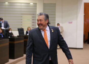 Presenta Gustavo Cárdenas iniciativa para reformar la comisión de comunicaciones y transportes