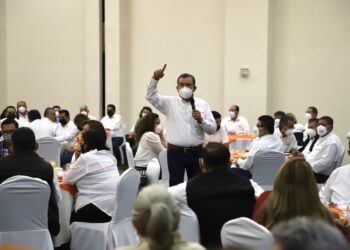 Diversidad de ideas y pensamiento fortalece al SNTE: Rigoberto Guevara Vázquez