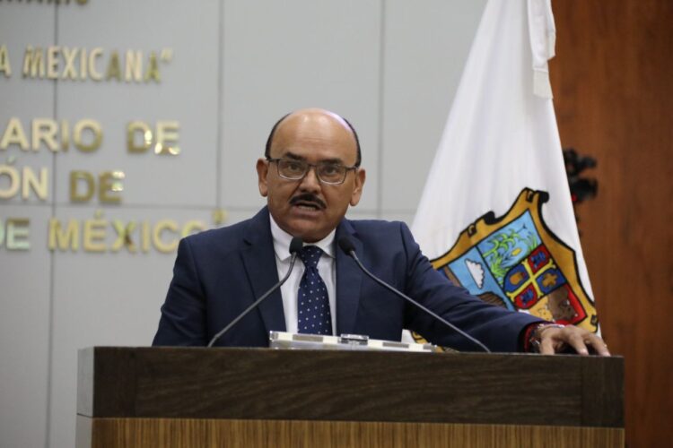 Buscan sancionar penalmente la sustracción ilegal del agua