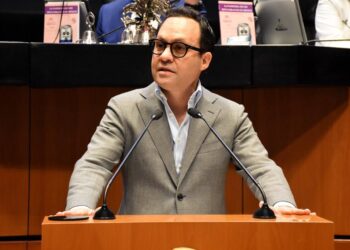 Clemente Castañeda propone rescatar Escuelas de Tiempo Completo desde entidades federativas