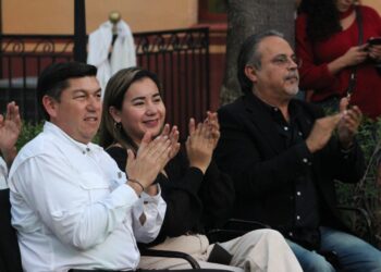 En favor de actos culturales que contribuyen a la reconstrucción del tejido social