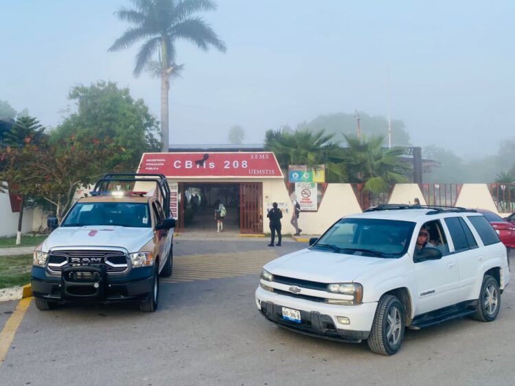 Colaboran Guardia Estatal y maestros en operativo “Escuela Segura”