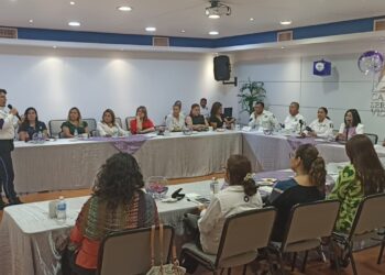 Guardia Estatal de Género imparte taller a empresarias para prevenir violencia