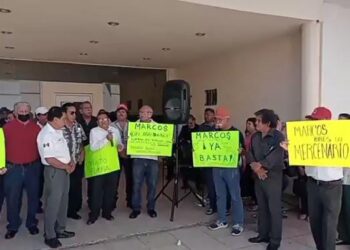 Advierten jubilados y pensionados tomar las instalaciones de la delegación del ISSSTE