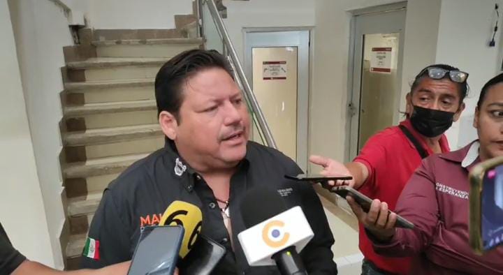 Exhorta Regidor a extremar precaución ante salida de cocodrilos