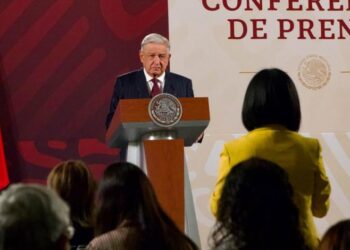Pide AMLO mayor control en venta de armas a Estados Unidos