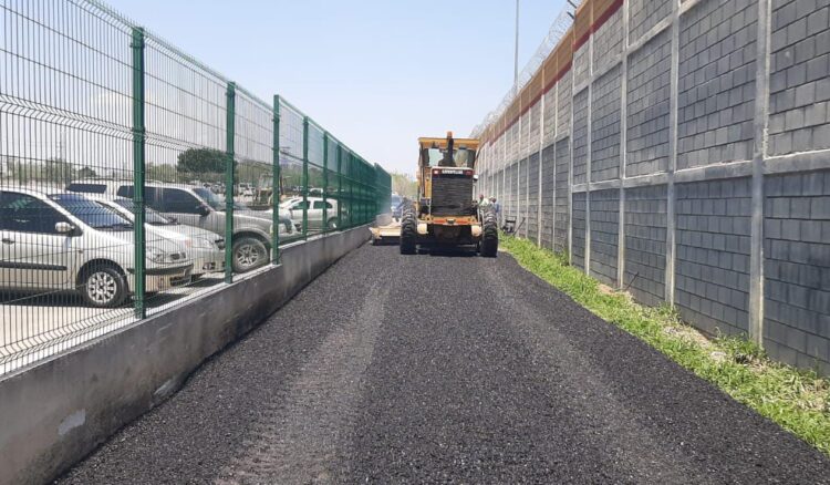 Tras lluvias, reactiva Municipio programa de bacheo en la ciudad.