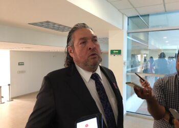 Solicitud de licencia de Samuel García no asegura la candidatura