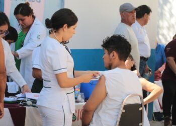 Acerca Municipio programas de salud y asistencia a la comunidad.