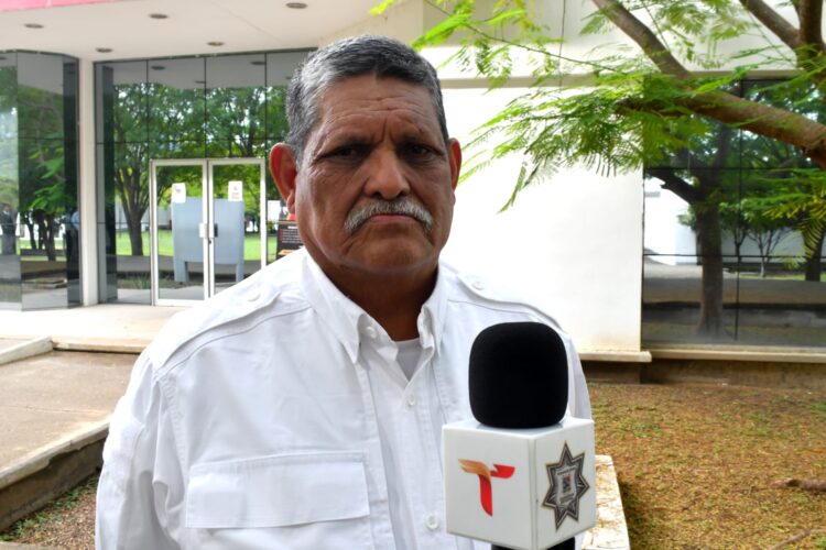 Una vida de servicio: policía de la Guardia Estatal con 42 años de trayectoria.