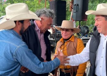 Pepe Braña da fuerte impulso a la tradición de las cabalgatas