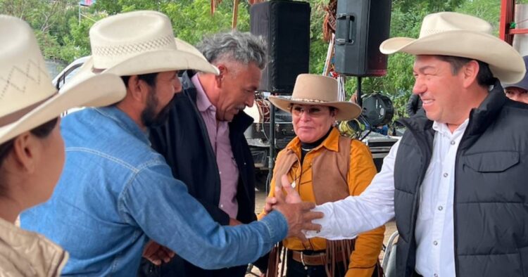 Pepe Braña da fuerte impulso a la tradición de las cabalgatas