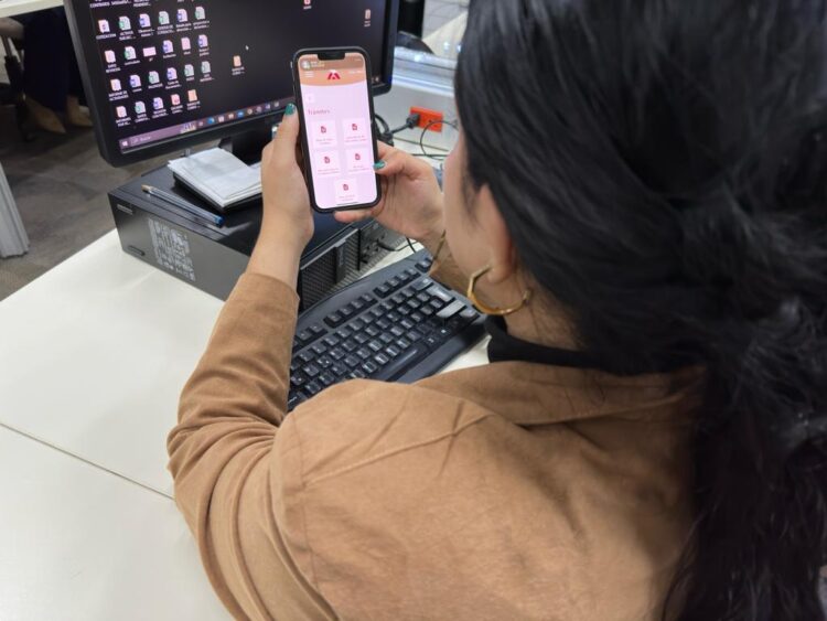 Desarrolla la Secretaría de Administración aplicación para la credencialización digital de los servidores públicos