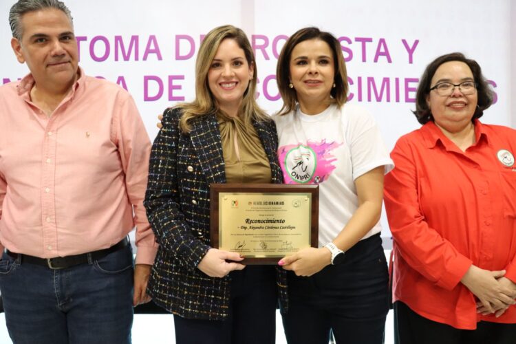 Reconocen mujeres del PRI trabajo de Ale Cárdenas