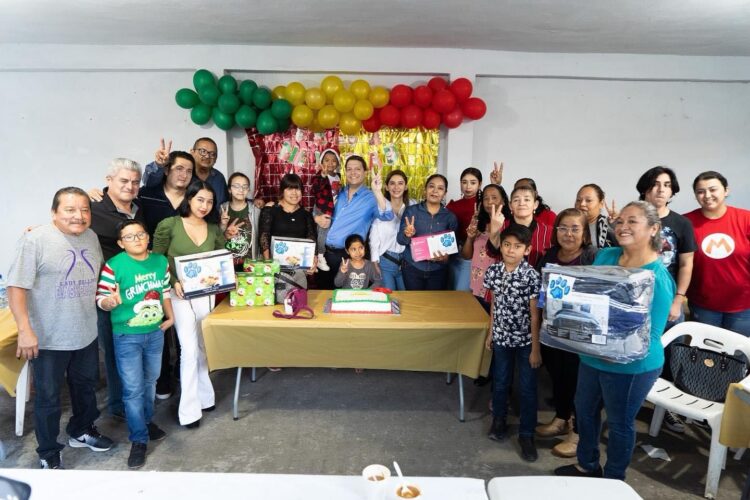 Celebra Diputado Luis René Cantú posadas navideñas
