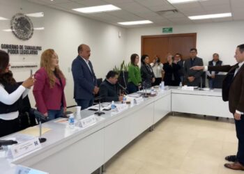 Toma Protesta el Diputado Raúl Rodrigo Pérez Luévano en la LXV Legislatura del Congreso Local