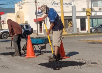 Continúan con programa de bacheo permanente para Victoria