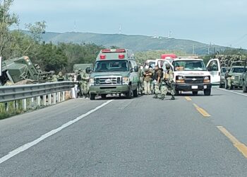 Militares lesionados por volcadura 