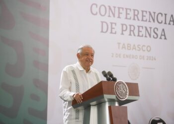 Incrementa pensión para adultos mayores