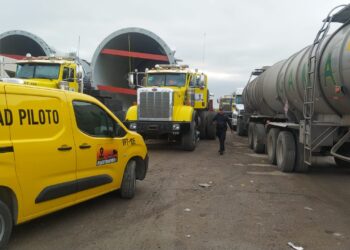 Guardia Estatal mantiene seguridad durante traslado de calderas