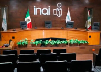 CNDH no está contemplada en iniciativa para eliminar organismos autónomos: AMLO