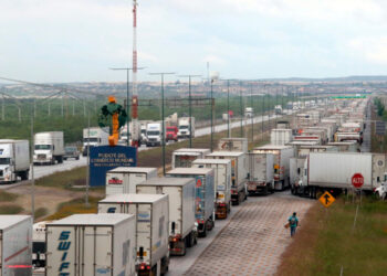 Aduanas de Tamaulipas restablecen operaciones