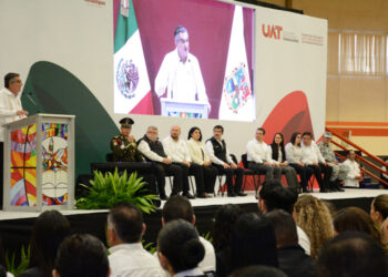 “En la UAT ni un paso atrás a conductas del pasado”: gobernador