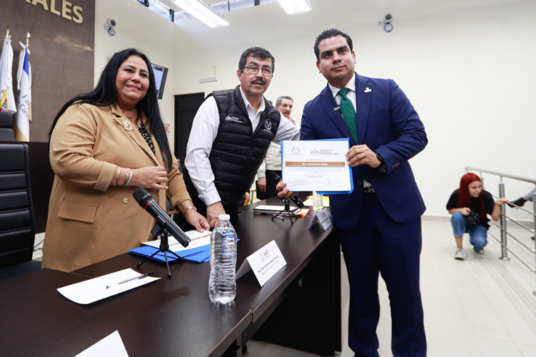 Sostiene Rector encuentro con universitarios de la FADYCS-UAT