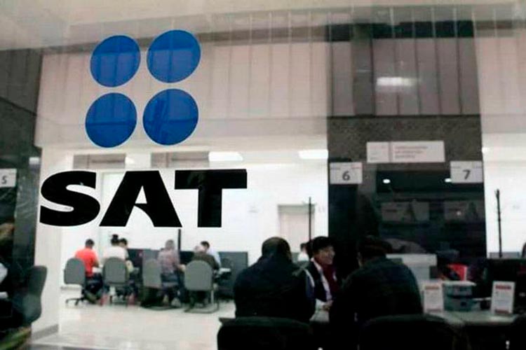 Impugnan más adeudos fiscales al SAT