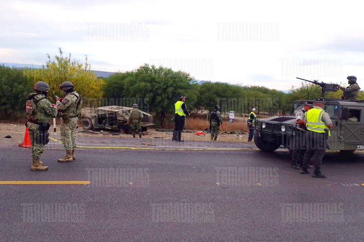 Miembro de la SEDENA fallece en choque entre vehículo militar y trailer