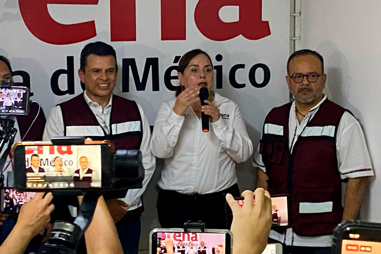 Morena va solo por Victoria