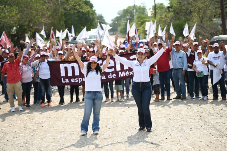 En Güémez las candidatas de Morena, Olga Sosa y Yesenia Sánchez, promueven el bienestar de las familias