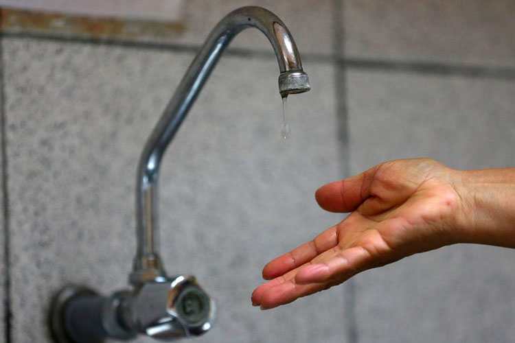 Anuncian megacorte de agua en Victoria