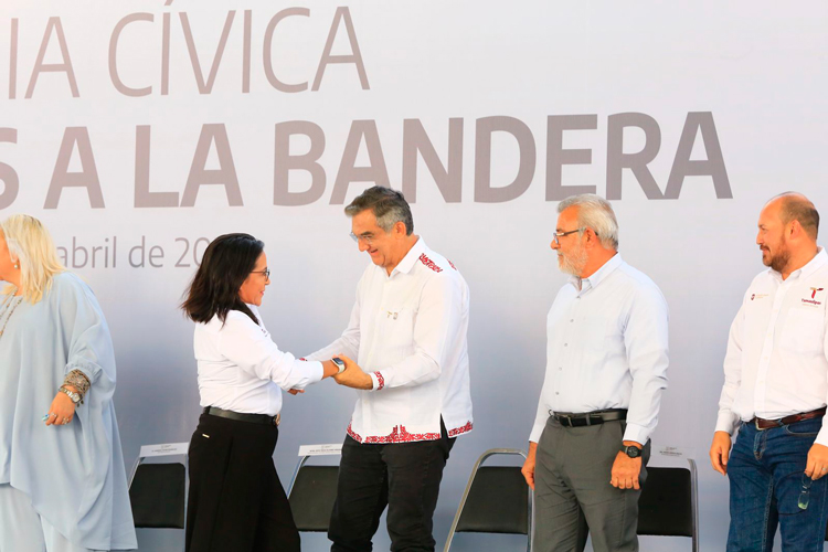 Comisión estatal de conciliación y arbitraje médico atiende en tiempo y forma quejas y denuncias