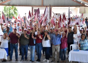 Pueblo de Jiménez respalda a las candidatas de Morena, Olga Sosa al Senado y Corina Garza a la presidencia municipal