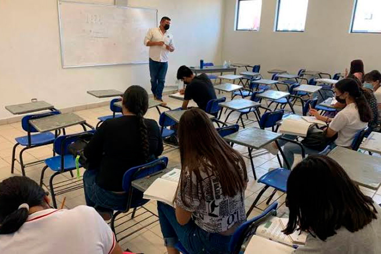 Están burros 45 mil estudiantes de CBTis y Prepas