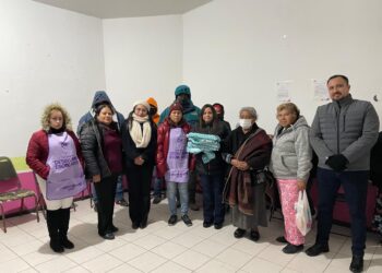 Alcaldesa Verónica Aguirre Visita Albergue Municipal y Brinda Apoyo a Familias