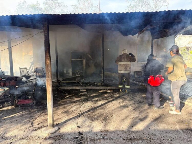 Mueren abuelitos y nieta calcinados en Río Bravo