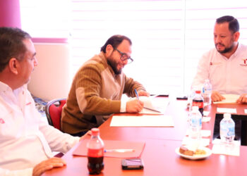 Facilitan pago de derechos vehiculares y entrega de placas a tamaulipecos en Nuevo León