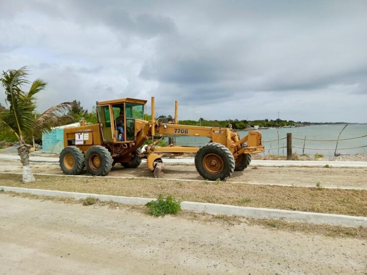 Gobierno y Ayuntamiento alistan Playa Carbonera para Semana Santa