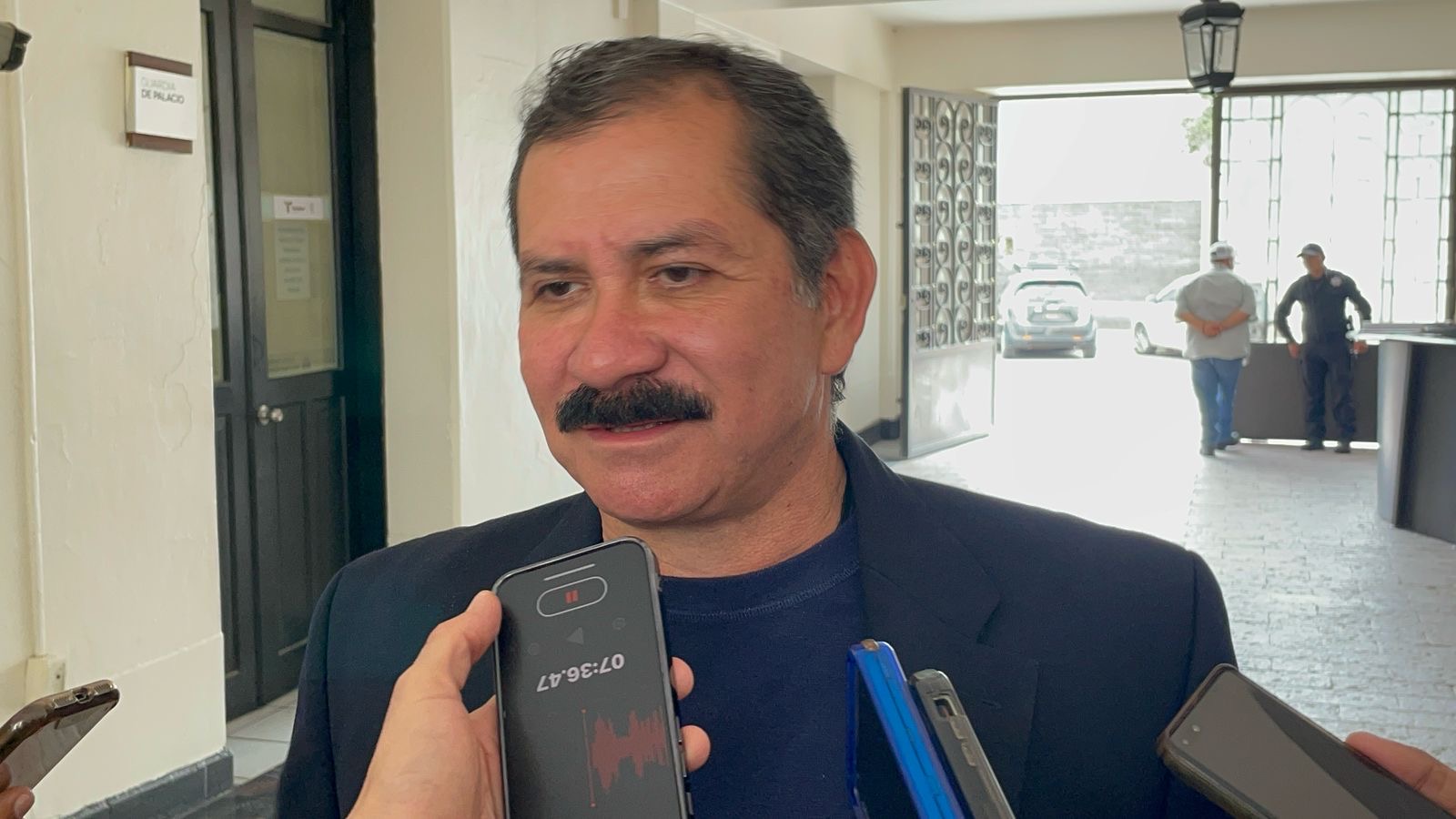 Con minas terrestres, sin seguridad, ni policías en Río Bravo