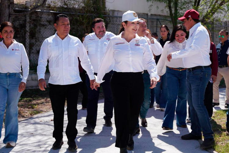 Con amor, transforma Dra. María de Villarreal calidad de vida de familias
