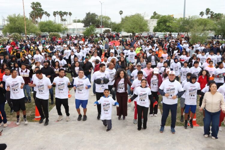 Senadora Olga Sosa y el alcalde Beto Granados se suman a la clase Nacional de Boxeo