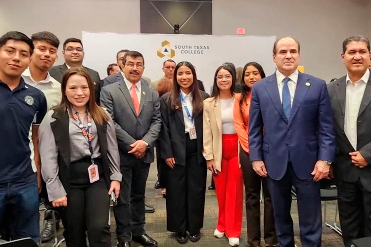 Inicia en la UAT pre-registro para servicio social