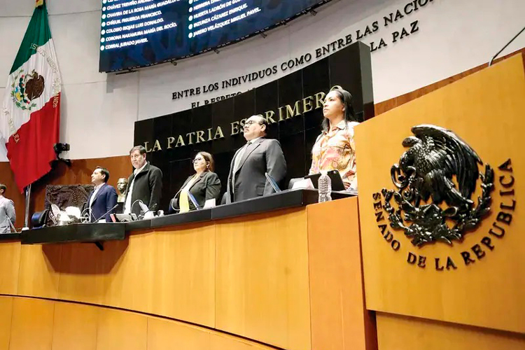 Va baraja nueva para telecomunicaciones