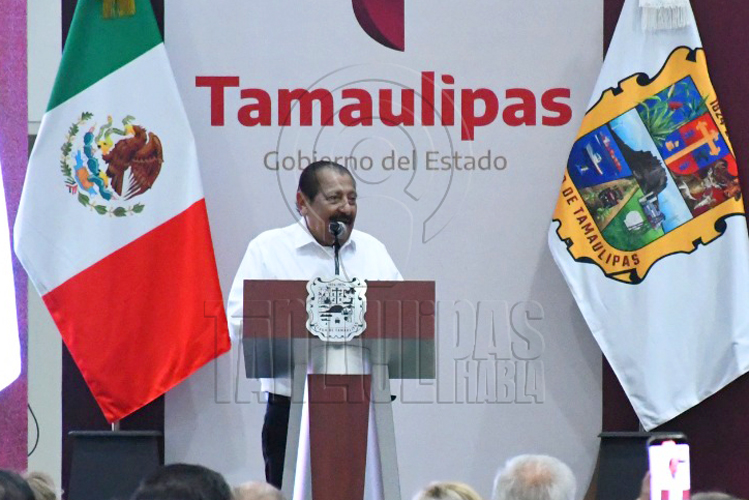 “Coquetea” Arnulfo a elecciones 2027